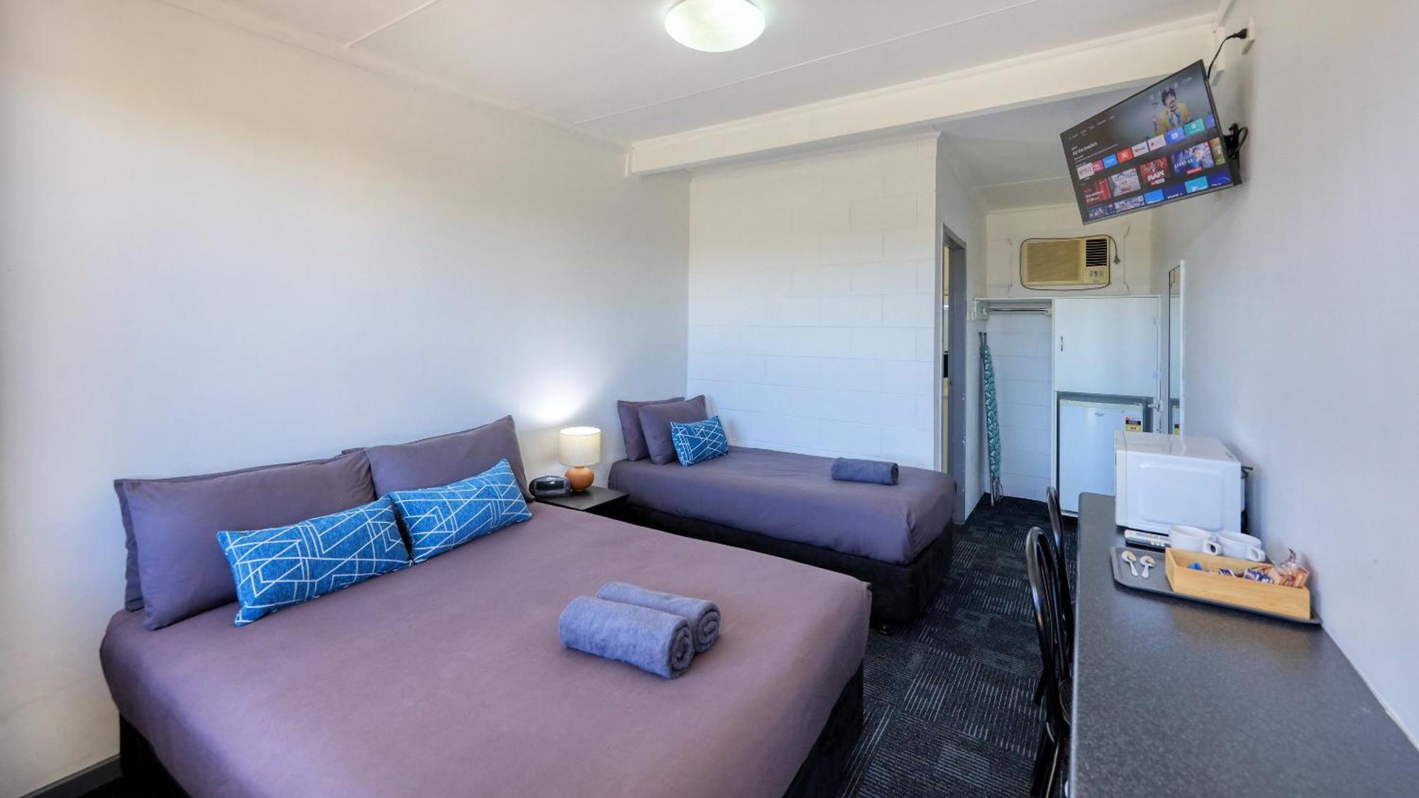 Artesian Motor Inn Under New Management Rams Motel Coonamble Exterior photo
