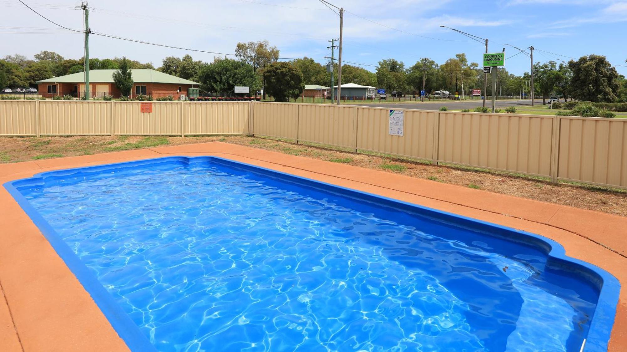 Artesian Motor Inn Under New Management Rams Motel Coonamble Exterior photo